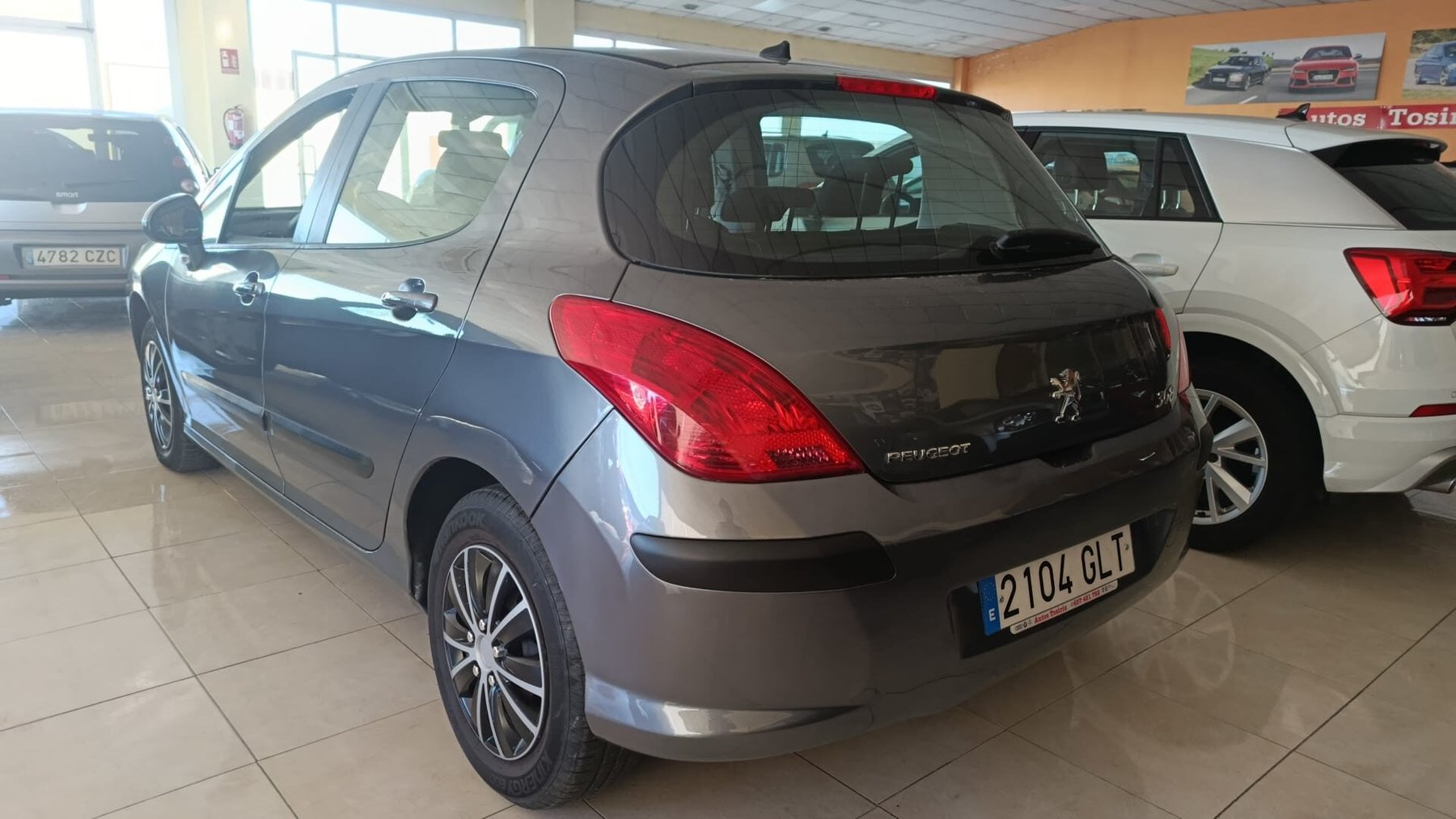 PEUGEOT 308 Confort 1.6 VTi 120