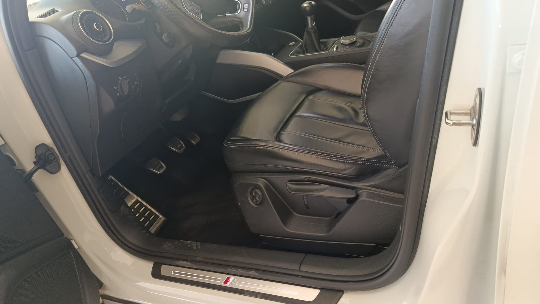 AUDI Q2 Advanced 30 TDI