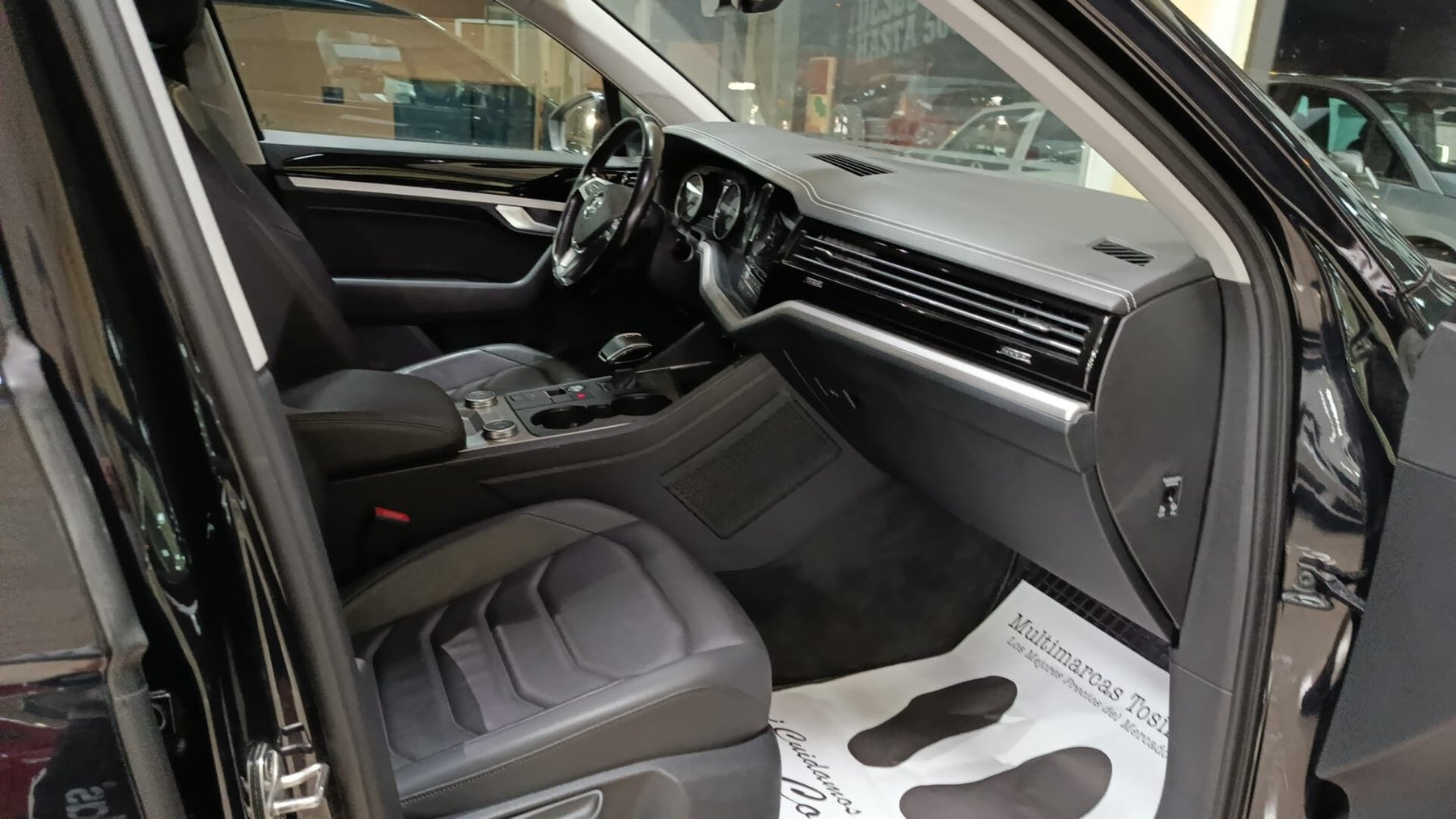 VOLKSWAGEN Touareg Premium 3.0 TDI Tip 4Mot